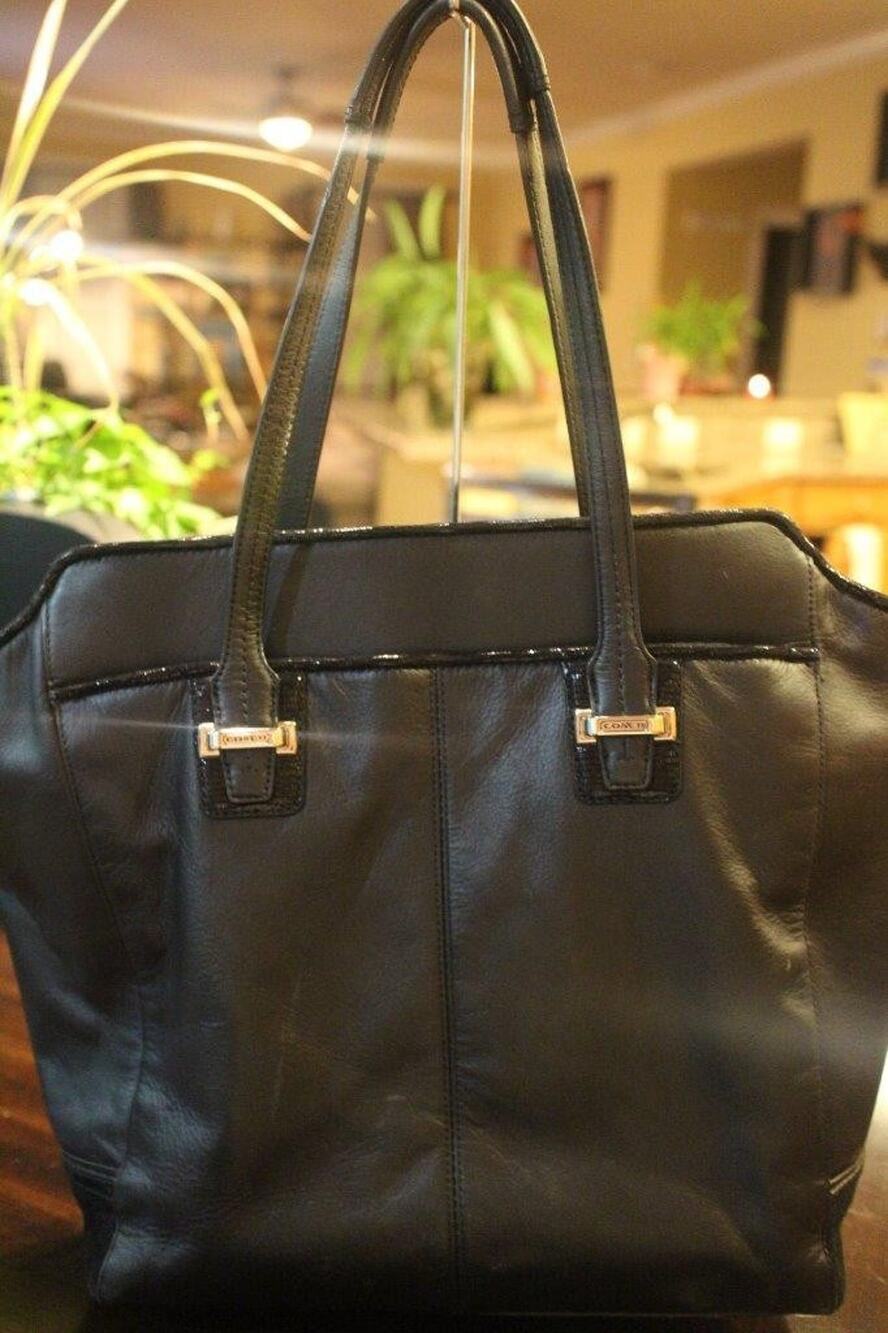Coach TAYLOR North/South Leather Tote Shopper Handbag Tote F25941 (3000